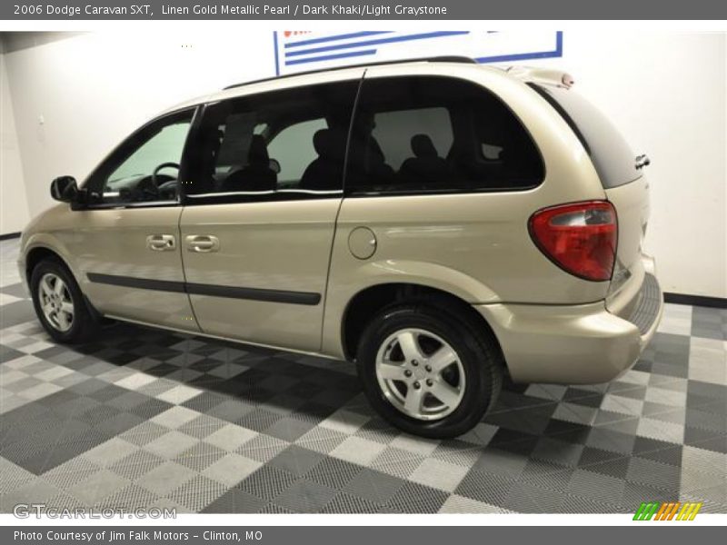 Linen Gold Metallic Pearl / Dark Khaki/Light Graystone 2006 Dodge Caravan SXT