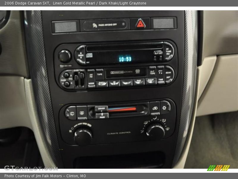 Linen Gold Metallic Pearl / Dark Khaki/Light Graystone 2006 Dodge Caravan SXT