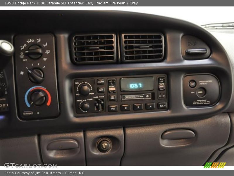 Controls of 1998 Ram 1500 Laramie SLT Extended Cab