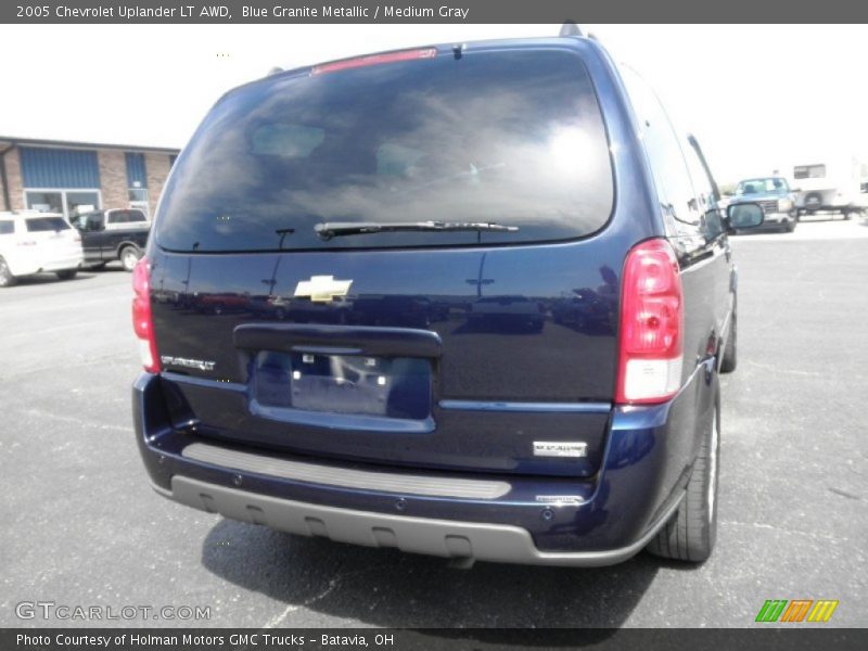 Blue Granite Metallic / Medium Gray 2005 Chevrolet Uplander LT AWD