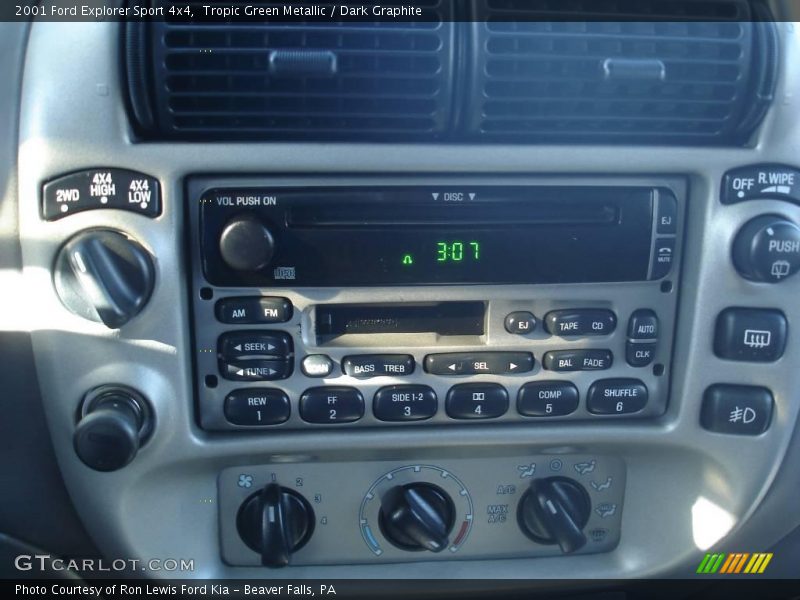 Tropic Green Metallic / Dark Graphite 2001 Ford Explorer Sport 4x4