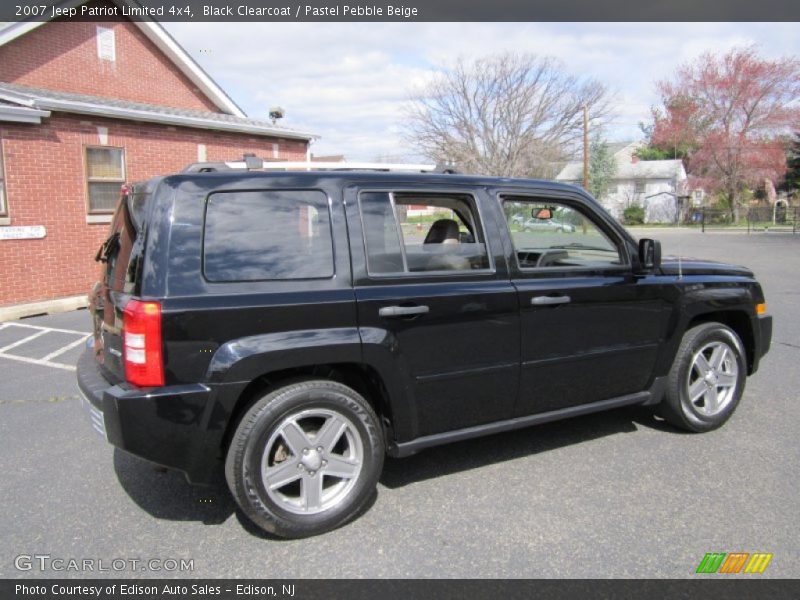 Black Clearcoat / Pastel Pebble Beige 2007 Jeep Patriot Limited 4x4