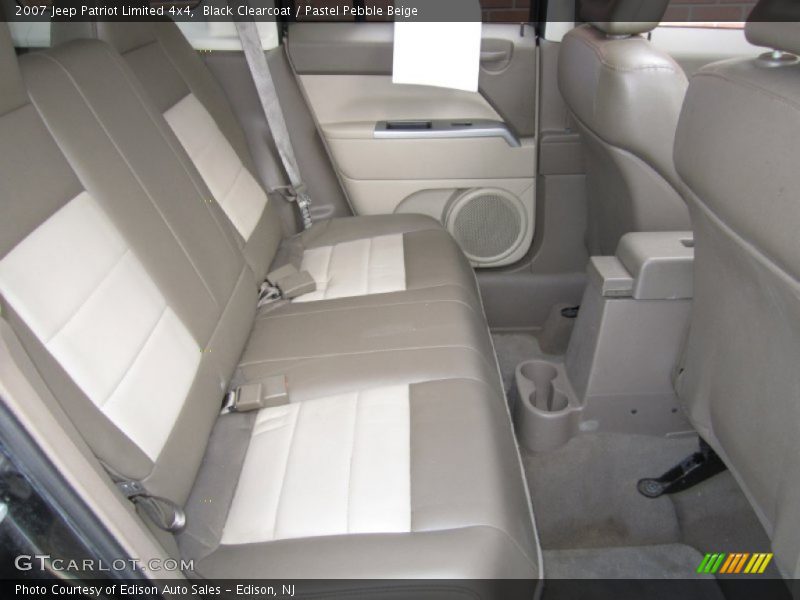 Black Clearcoat / Pastel Pebble Beige 2007 Jeep Patriot Limited 4x4