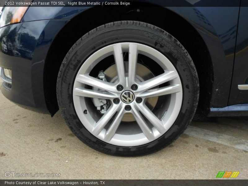 Night Blue Metallic / Cornsilk Beige 2012 Volkswagen Passat TDI SEL