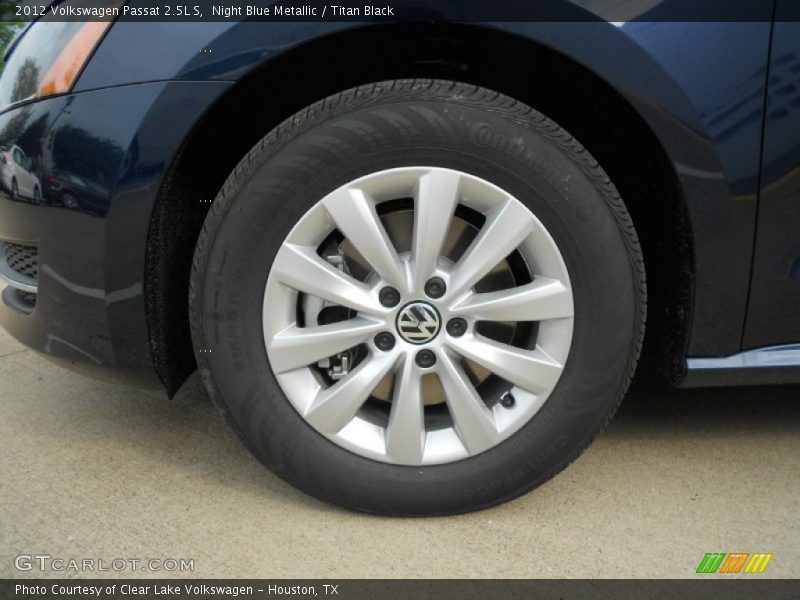 Night Blue Metallic / Titan Black 2012 Volkswagen Passat 2.5L S