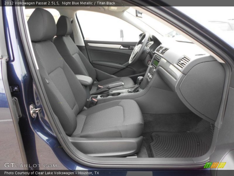 Night Blue Metallic / Titan Black 2012 Volkswagen Passat 2.5L S