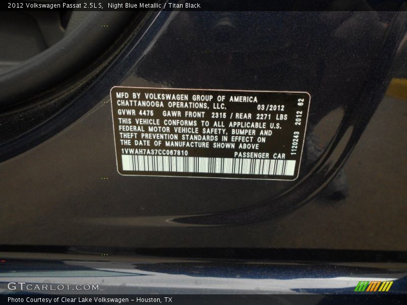 Night Blue Metallic / Titan Black 2012 Volkswagen Passat 2.5L S