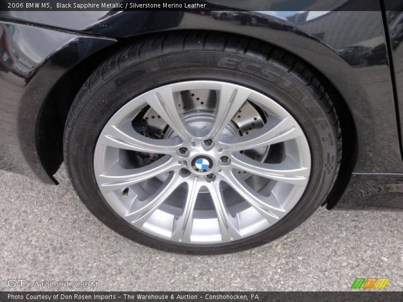 Black Sapphire Metallic / Silverstone Merino Leather 2006 BMW M5