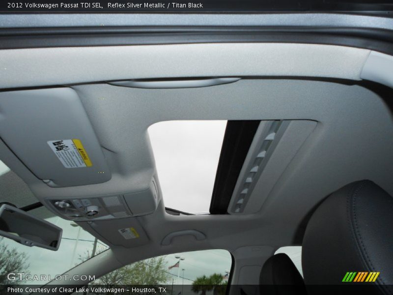Reflex Silver Metallic / Titan Black 2012 Volkswagen Passat TDI SEL