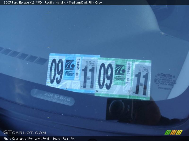 Redfire Metallic / Medium/Dark Flint Grey 2005 Ford Escape XLS 4WD