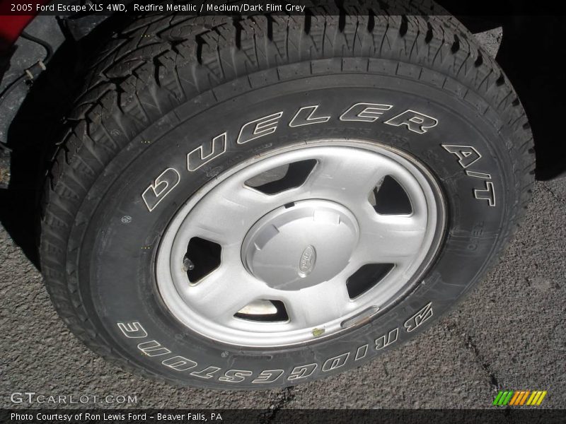 Redfire Metallic / Medium/Dark Flint Grey 2005 Ford Escape XLS 4WD