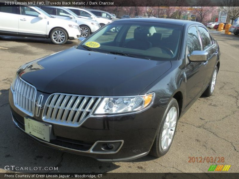 Tuxedo Black Metallic / Dark Charcoal 2010 Lincoln MKZ FWD
