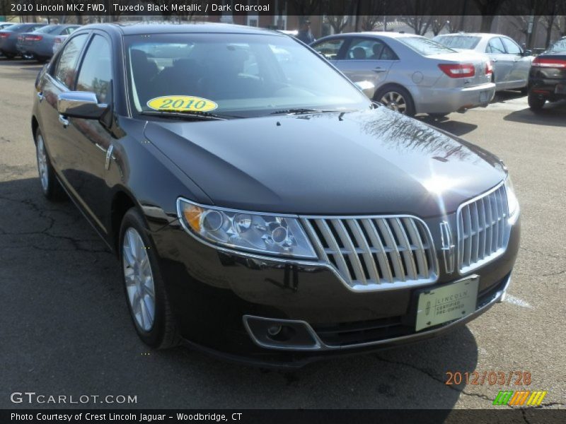 Tuxedo Black Metallic / Dark Charcoal 2010 Lincoln MKZ FWD