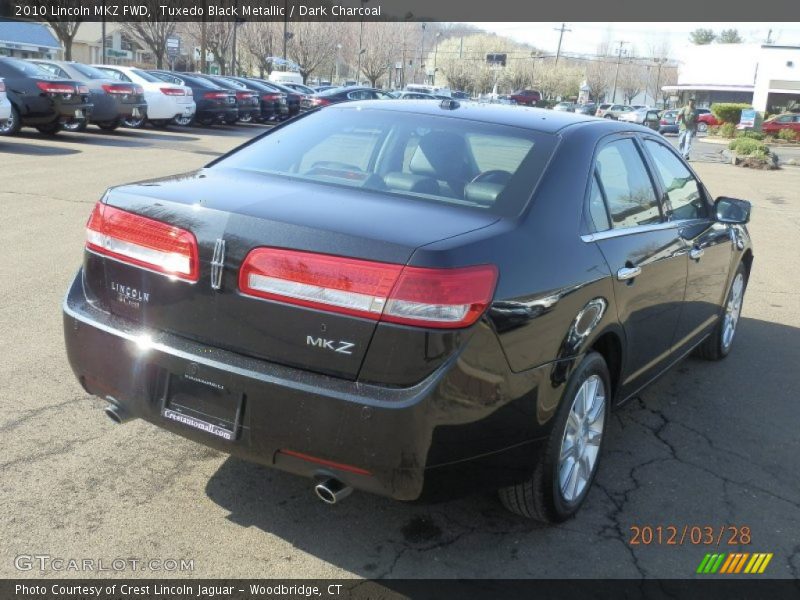 Tuxedo Black Metallic / Dark Charcoal 2010 Lincoln MKZ FWD