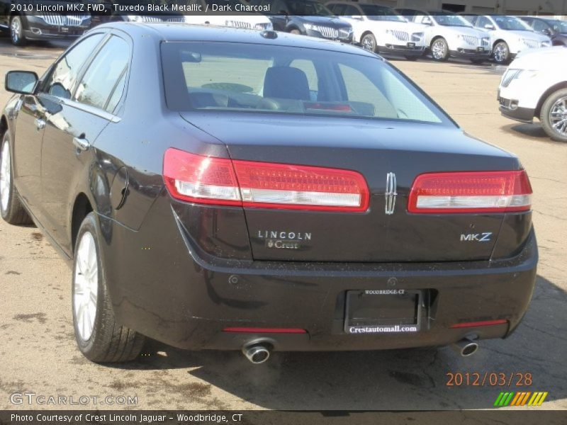 Tuxedo Black Metallic / Dark Charcoal 2010 Lincoln MKZ FWD