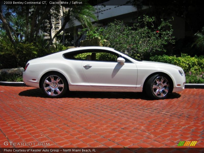 Glacier White / Saffron 2009 Bentley Continental GT