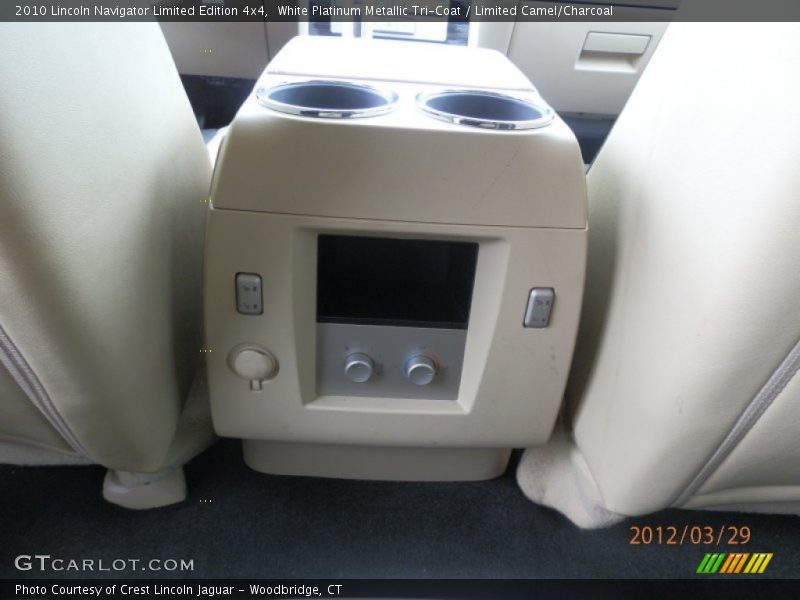 White Platinum Metallic Tri-Coat / Limited Camel/Charcoal 2010 Lincoln Navigator Limited Edition 4x4