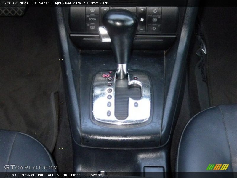 Light Silver Metallic / Onyx Black 2000 Audi A4 1.8T Sedan