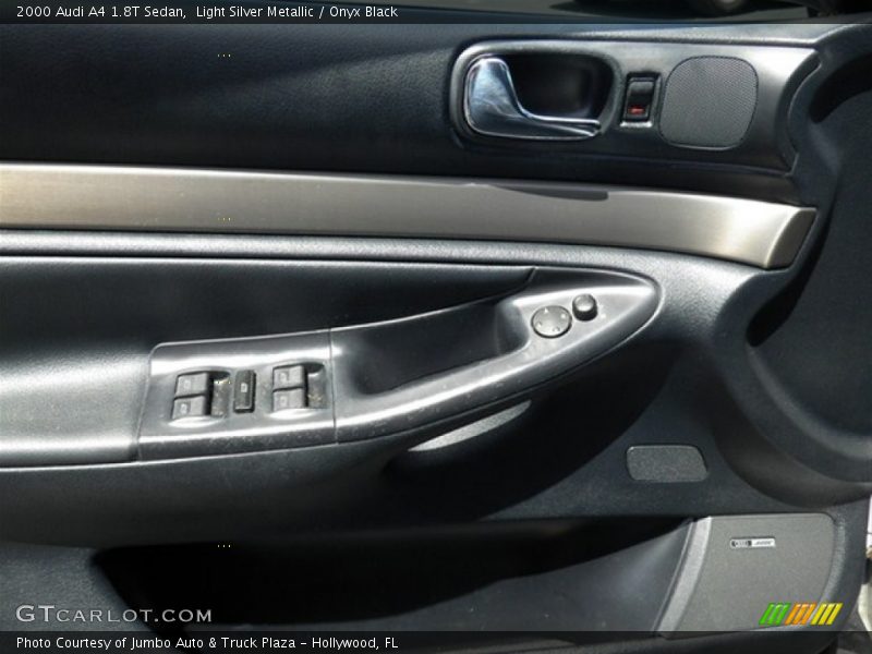 Light Silver Metallic / Onyx Black 2000 Audi A4 1.8T Sedan