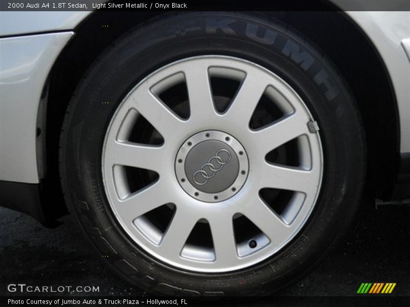 Light Silver Metallic / Onyx Black 2000 Audi A4 1.8T Sedan