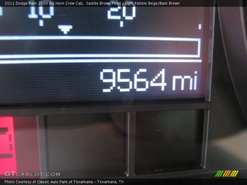 Saddle Brown Pearl / Light Pebble Beige/Bark Brown 2011 Dodge Ram 1500 Big Horn Crew Cab
