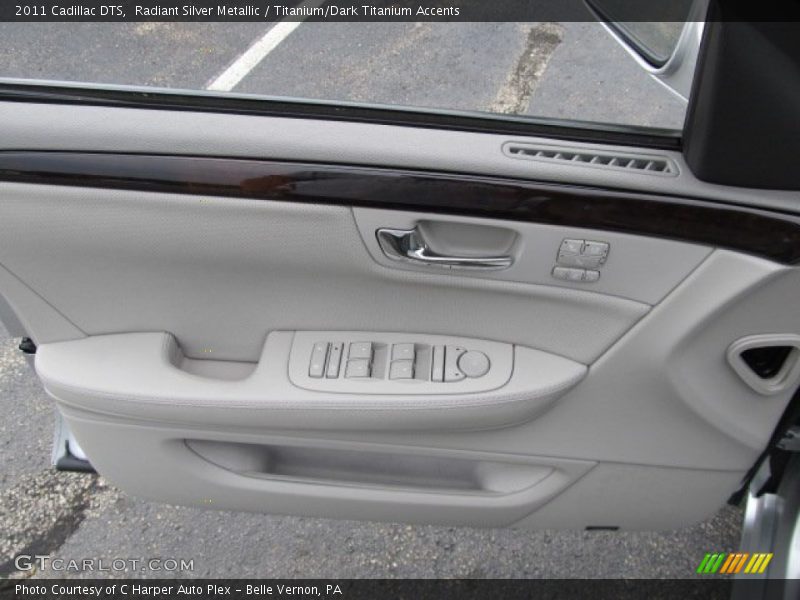 Radiant Silver Metallic / Titanium/Dark Titanium Accents 2011 Cadillac DTS