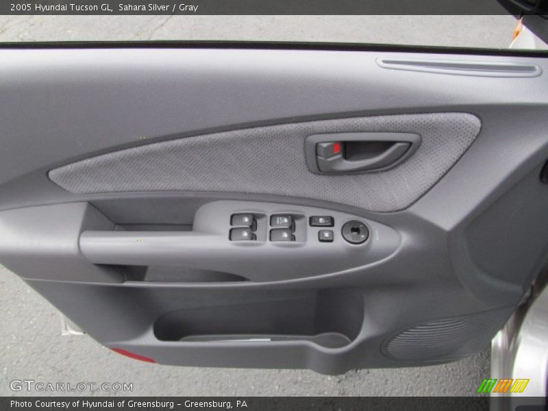Sahara Silver / Gray 2005 Hyundai Tucson GL