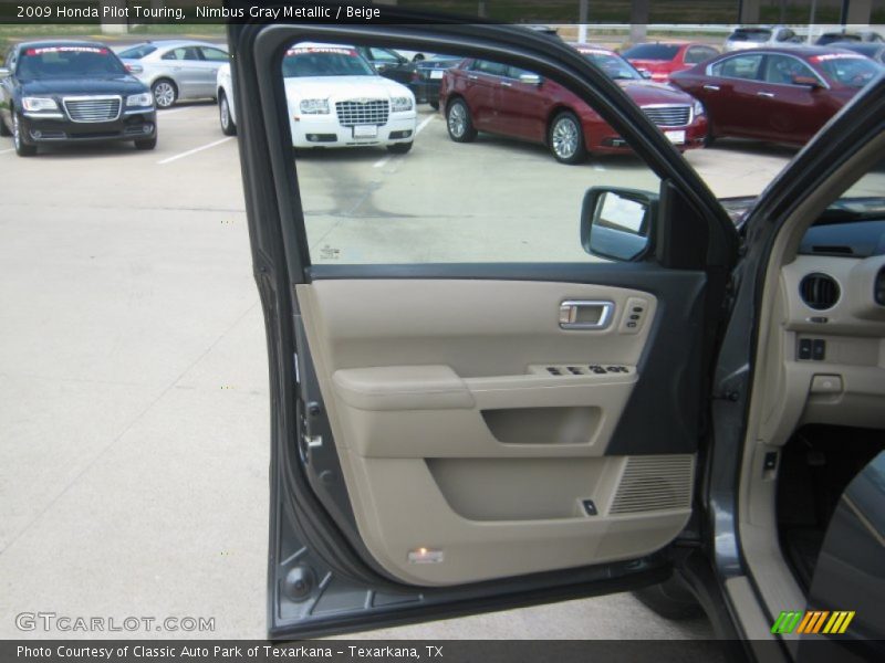 Nimbus Gray Metallic / Beige 2009 Honda Pilot Touring