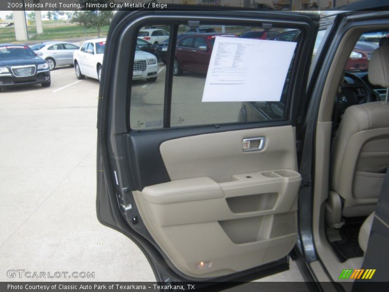 Nimbus Gray Metallic / Beige 2009 Honda Pilot Touring