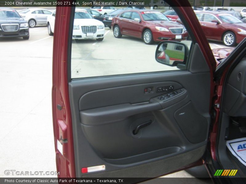 Sport Red Metallic / Dark Charcoal 2004 Chevrolet Avalanche 1500 Z71 4x4