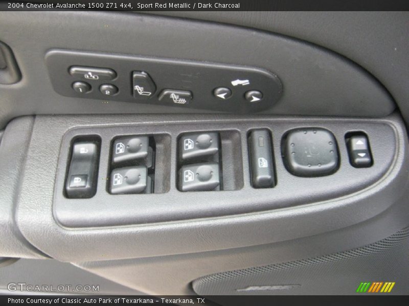 Sport Red Metallic / Dark Charcoal 2004 Chevrolet Avalanche 1500 Z71 4x4