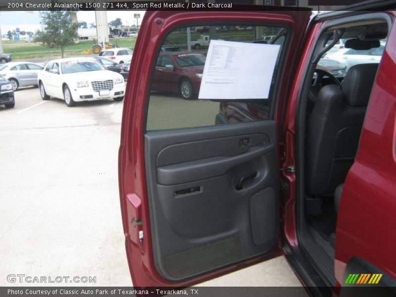 Sport Red Metallic / Dark Charcoal 2004 Chevrolet Avalanche 1500 Z71 4x4