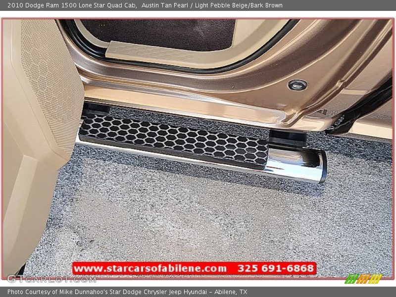Austin Tan Pearl / Light Pebble Beige/Bark Brown 2010 Dodge Ram 1500 Lone Star Quad Cab