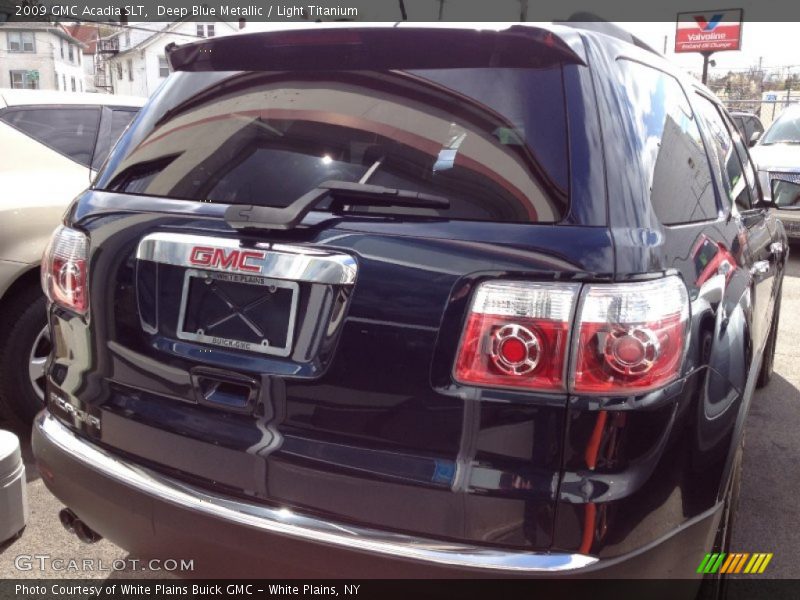 Deep Blue Metallic / Light Titanium 2009 GMC Acadia SLT