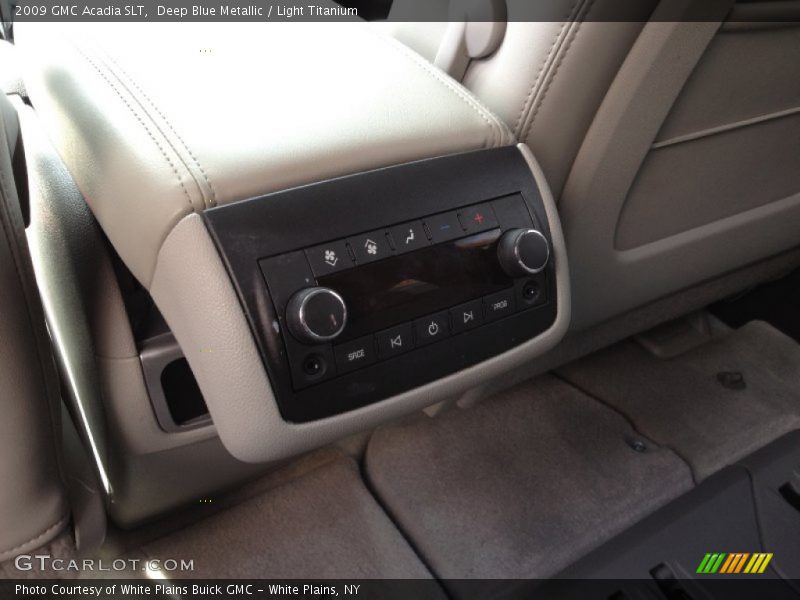 Deep Blue Metallic / Light Titanium 2009 GMC Acadia SLT
