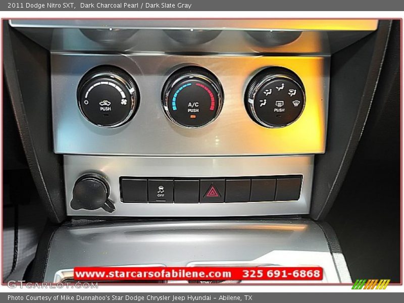 Dark Charcoal Pearl / Dark Slate Gray 2011 Dodge Nitro SXT