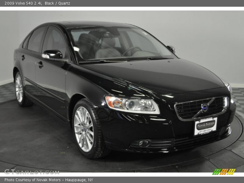 Black / Quartz 2009 Volvo S40 2.4i