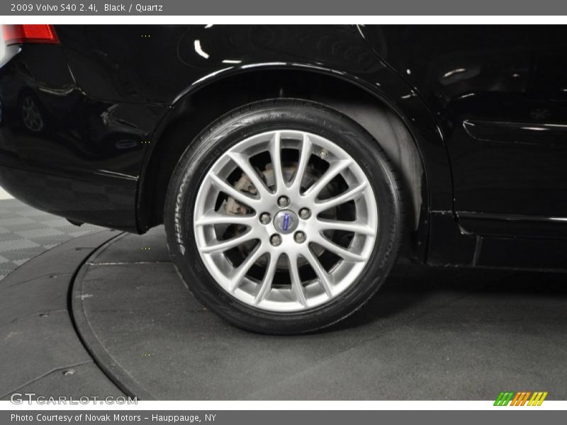 Black / Quartz 2009 Volvo S40 2.4i