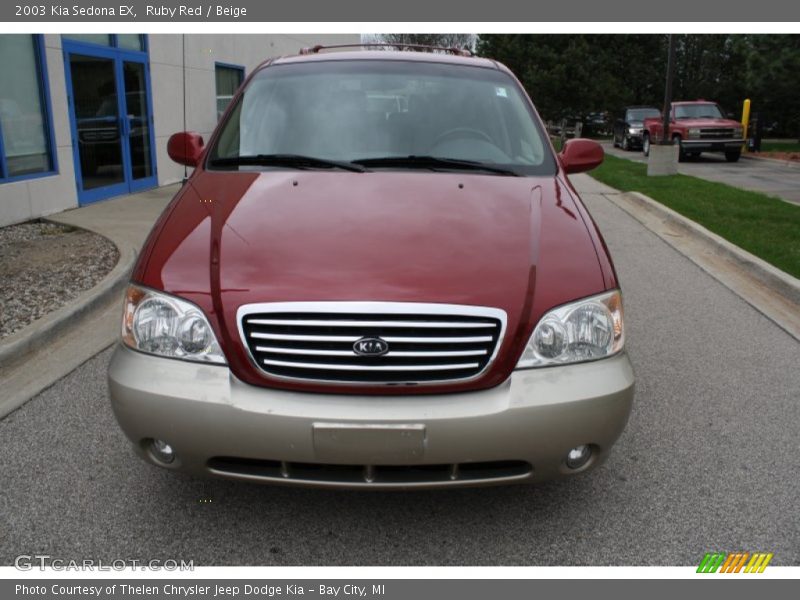 Ruby Red / Beige 2003 Kia Sedona EX