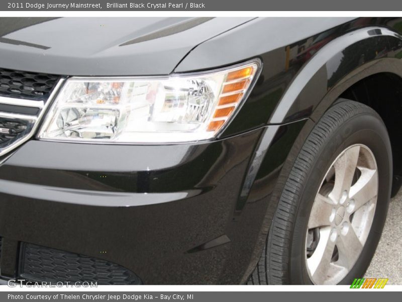 Brilliant Black Crystal Pearl / Black 2011 Dodge Journey Mainstreet