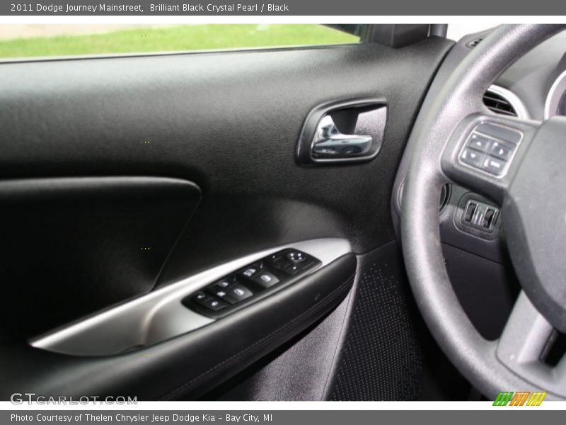 Brilliant Black Crystal Pearl / Black 2011 Dodge Journey Mainstreet