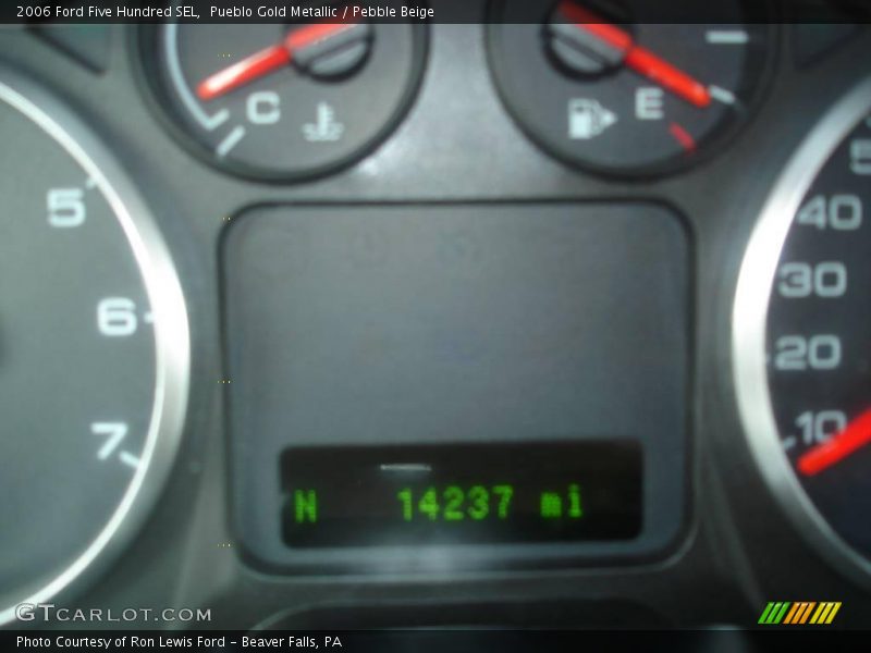 Pueblo Gold Metallic / Pebble Beige 2006 Ford Five Hundred SEL