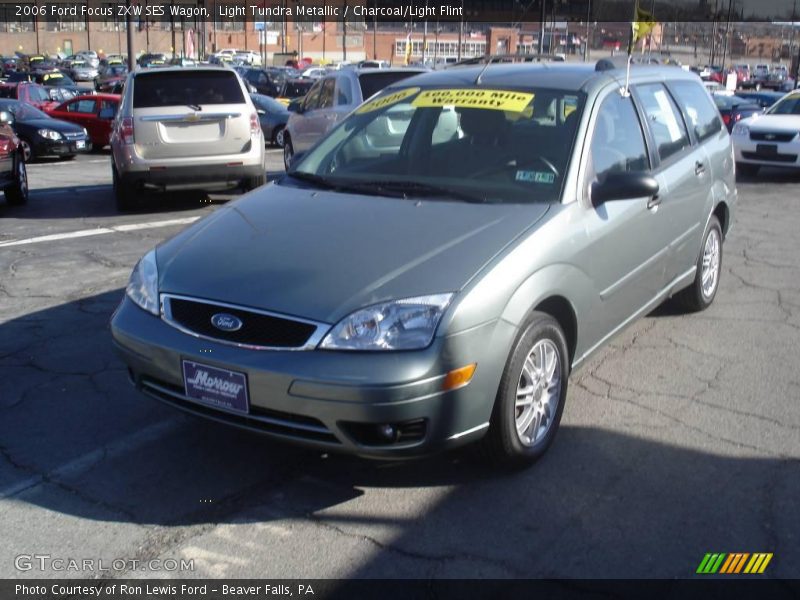 Light Tundra Metallic / Charcoal/Light Flint 2006 Ford Focus ZXW SES Wagon