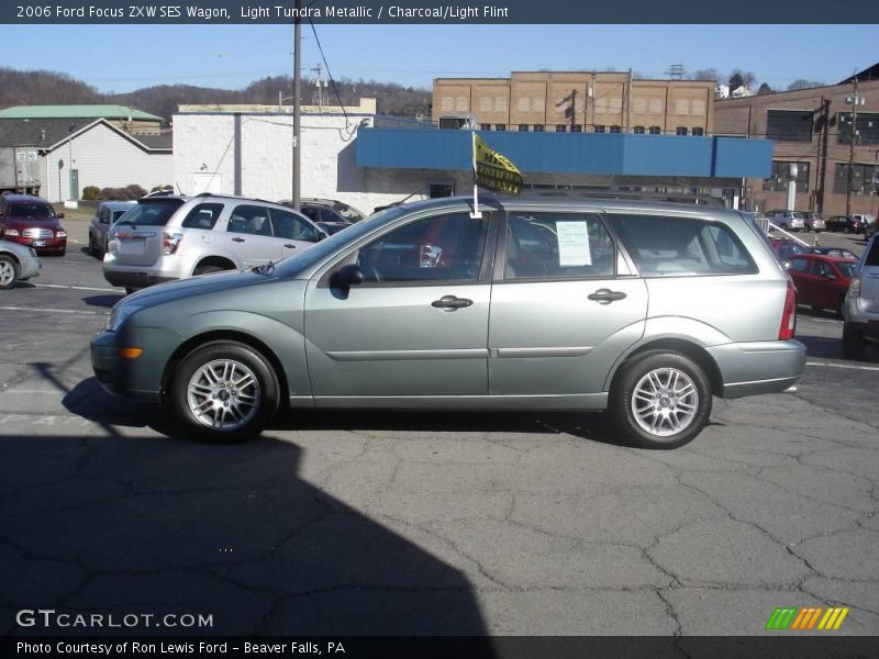 Light Tundra Metallic / Charcoal/Light Flint 2006 Ford Focus ZXW SES Wagon