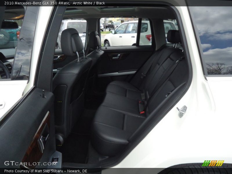 Arctic White / Black 2010 Mercedes-Benz GLK 350 4Matic