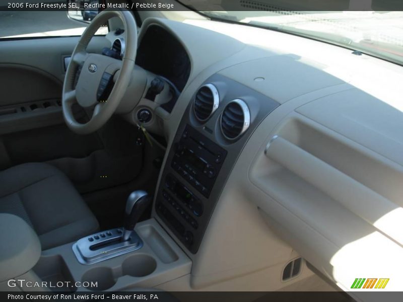 Redfire Metallic / Pebble Beige 2006 Ford Freestyle SEL