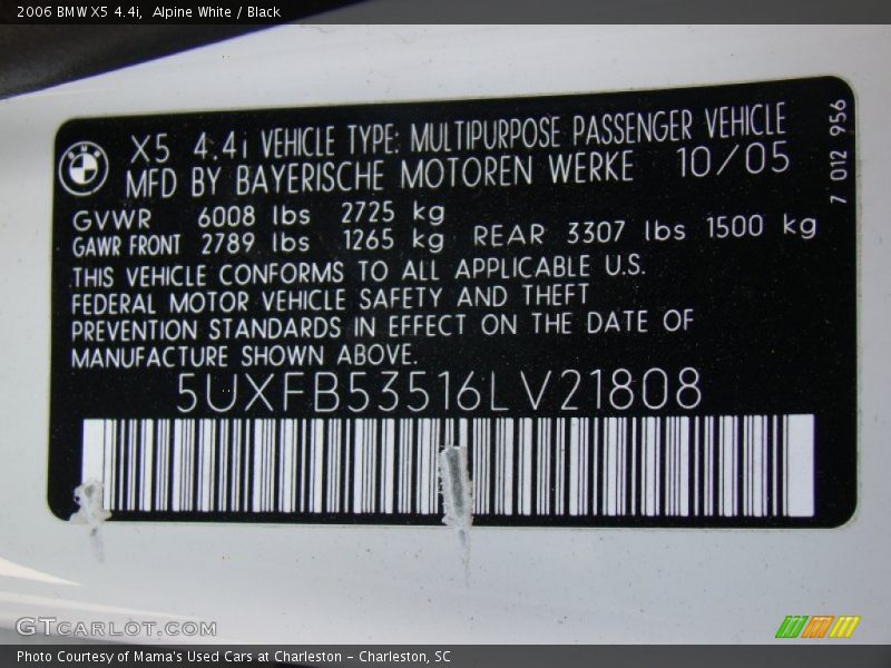 Alpine White / Black 2006 BMW X5 4.4i