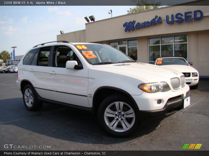 Alpine White / Black 2006 BMW X5 4.4i