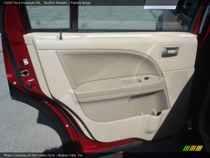 Redfire Metallic / Pebble Beige 2006 Ford Freestyle SEL
