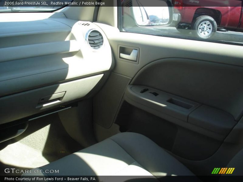 Redfire Metallic / Pebble Beige 2006 Ford Freestyle SEL